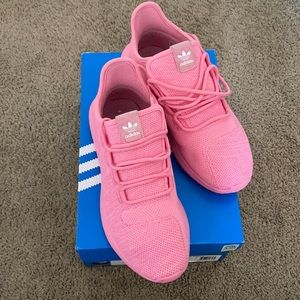 Adidas tubular shadow